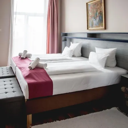 Hotel Kapos