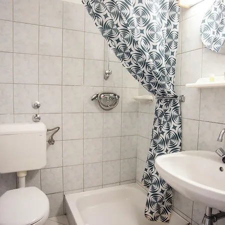Hotel Kapos 3*