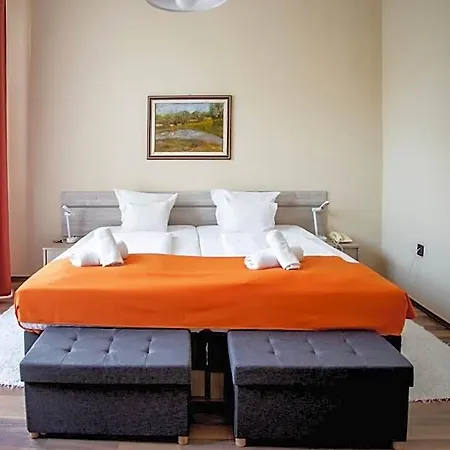 Kapos Hotel 3*