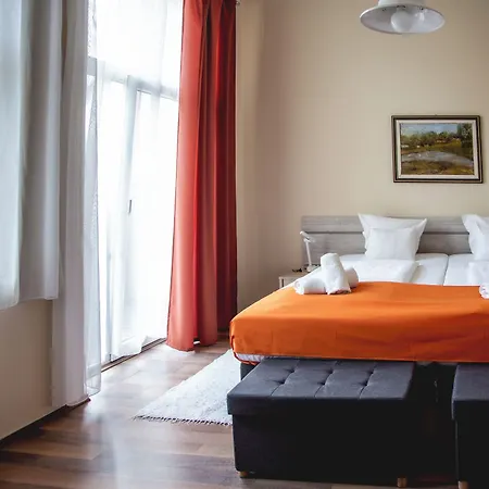 Kapos Hotel 3*